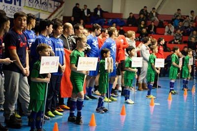 ���������� ����� ��������� ������� 100 000 ������