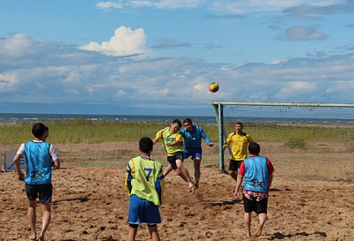 Пляжный футбол на Байкале стартует 22 июля
